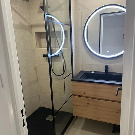 Apartment Appartement Cocon Nimes